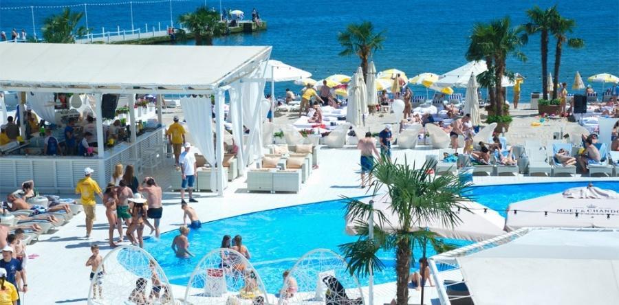 Apartments On Henuezskaya 5 Οδησσός Εξωτερικό φωτογραφία