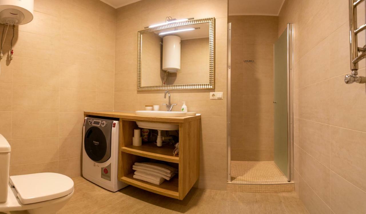 Apartments On Henuezskaya 5 Οδησσός Εξωτερικό φωτογραφία